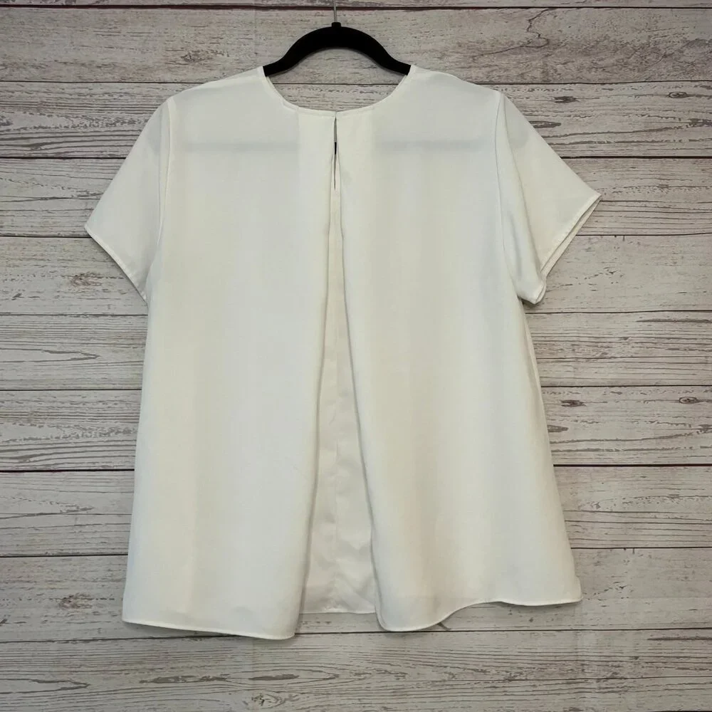 Uniqlo A-Line White Top Sz Med - Picture 5 of 6